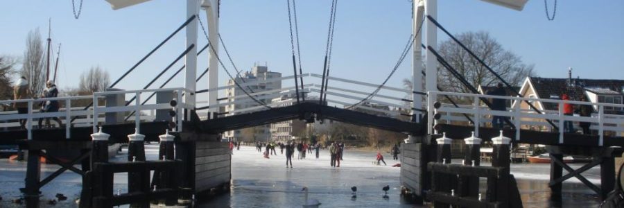 De Rembrandtbrug in de winter